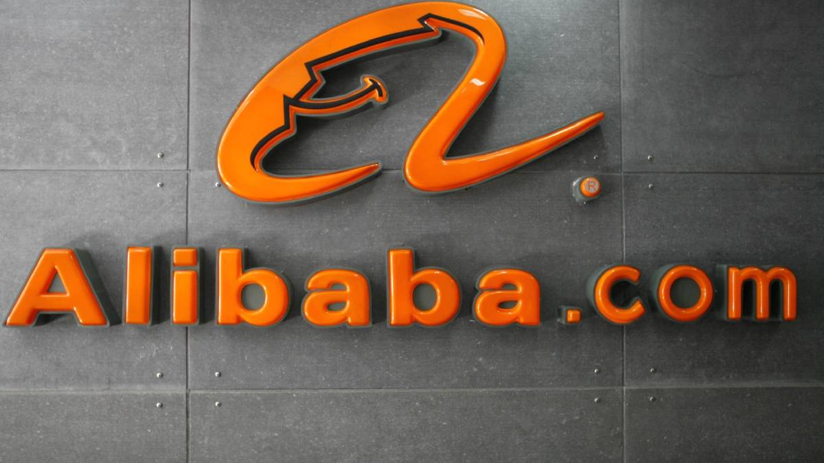 Alibaba incrementa ingresos tras auge de compras online