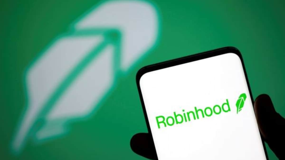 Acciones de Robinhood en subida tras su debut en Wall Street