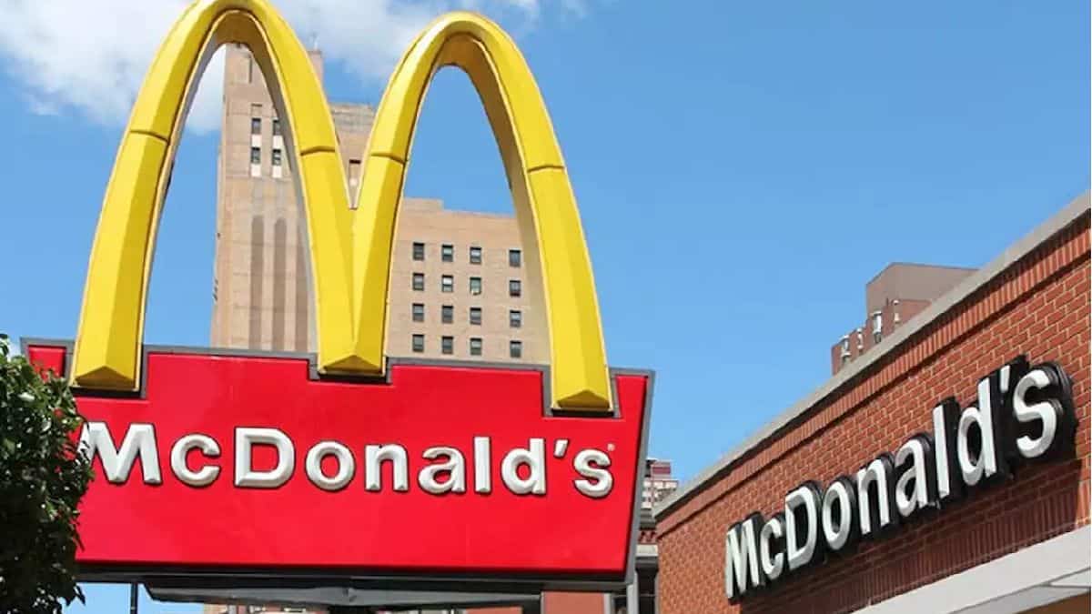 Ventas de McDonald's suben un 12.7% y elevan las acciones