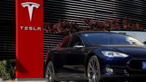 Acciones de Tesla subieron y alcanzaron nuevo récord